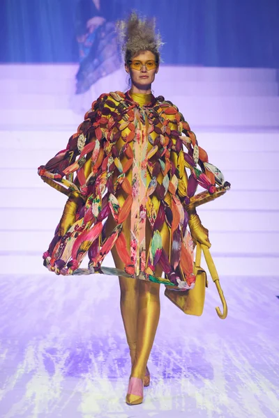 Look 98